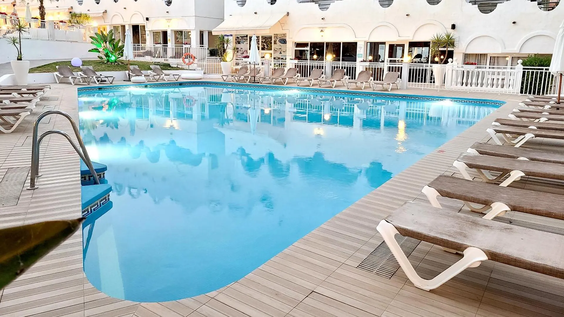 Casa Find Marbella - Beautiful Holiday Home Duplex Apartment