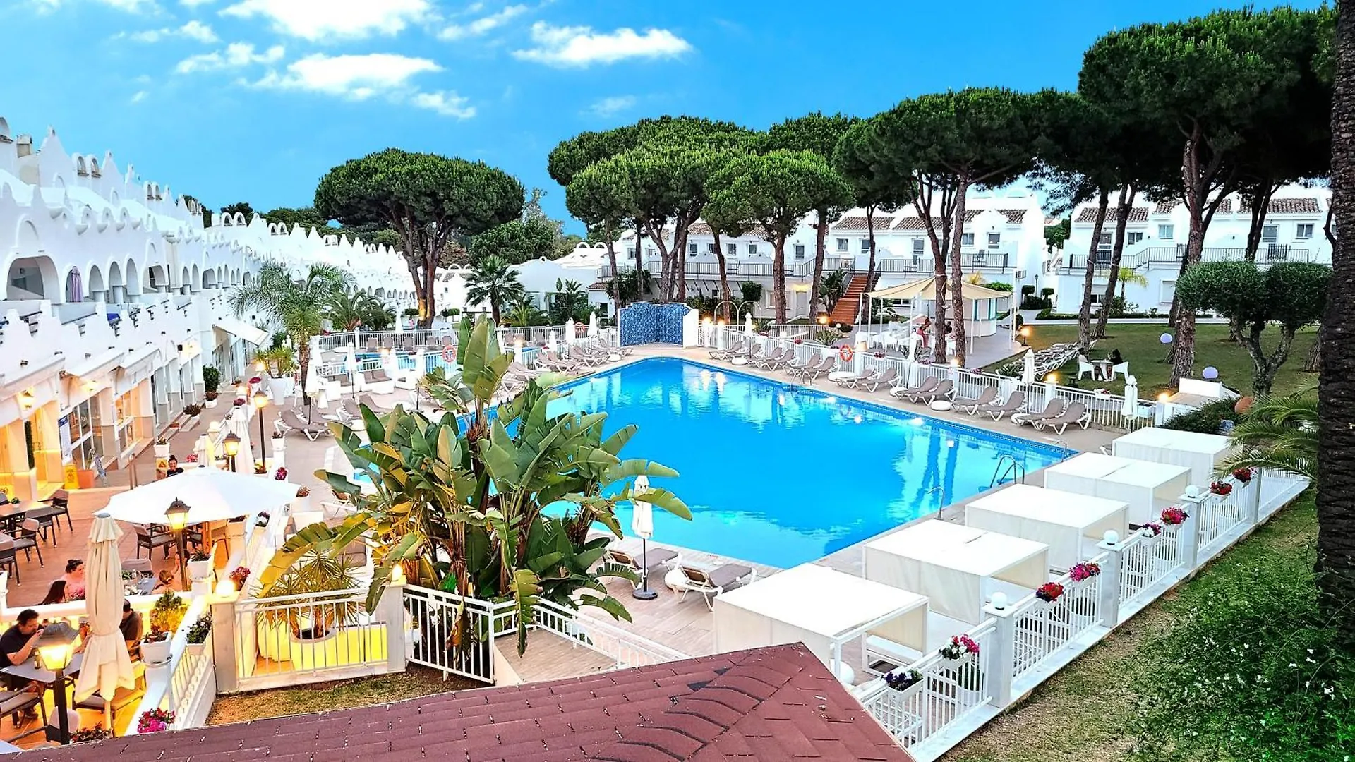 Casa Find Marbella - Beautiful Holiday Home Duplex Apartment