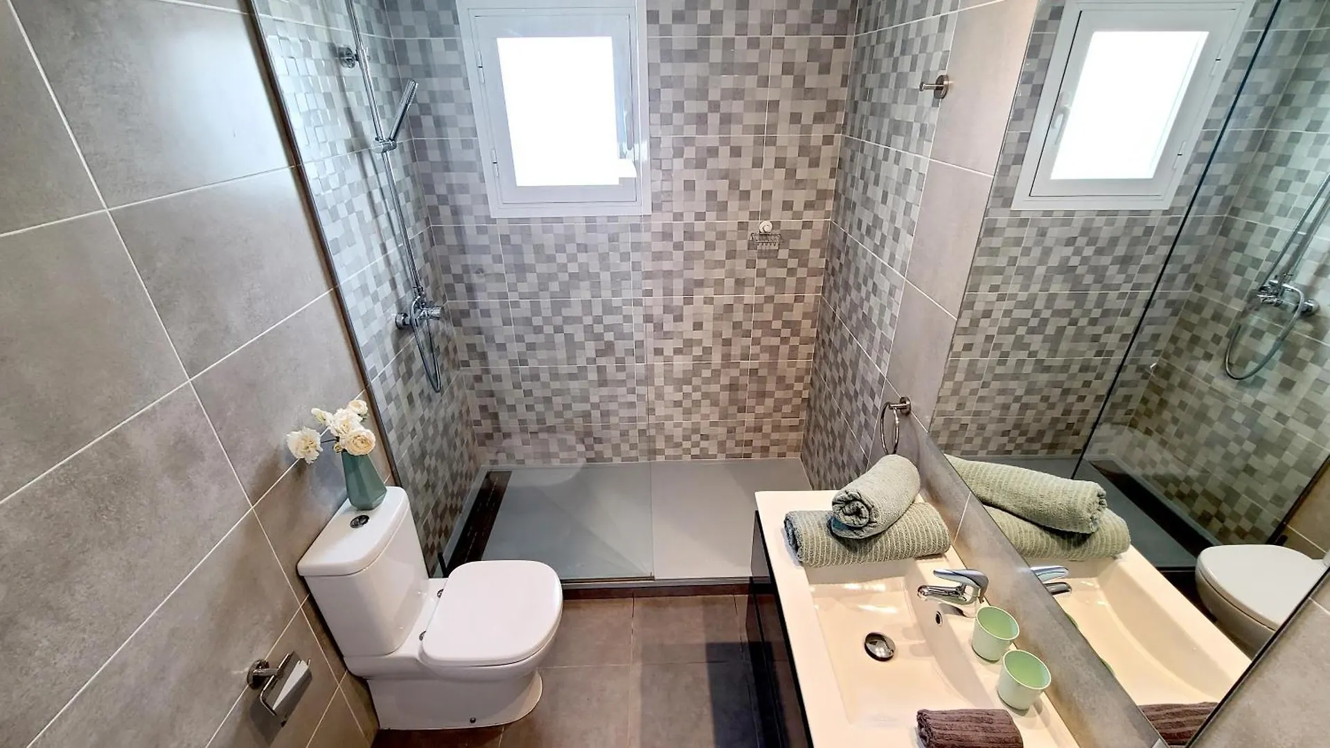 Casa Find Marbella - Beautiful Holiday Home Duplex Apartment