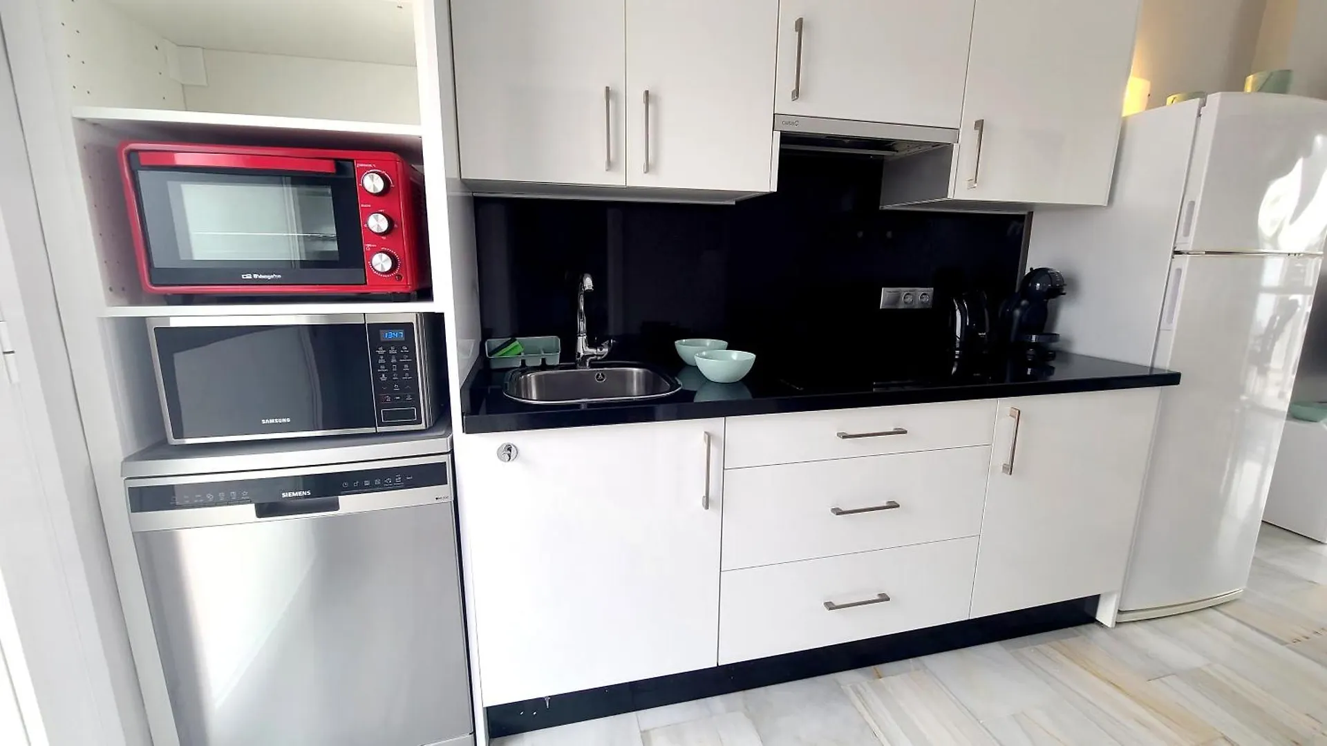 Casa Find Marbella - Beautiful Holiday Home Duplex Apartment